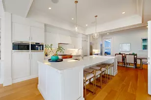 71 Mt Vernon St, Boston, MA 02108 - Photo 9