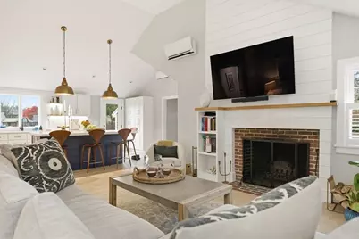 61 Spofford St, Newburyport, MA 01950 - Photo 15