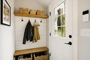 61 Spofford St, Newburyport, MA 01950 - Photo 3