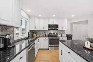 15 Limewood Ave, Billerica, MA 01821 - Photo 13