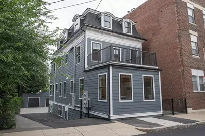 3 Franklin St #C, Somerville, MA 02145 - Photo 5