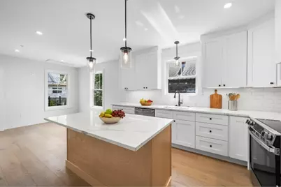 3 Franklin St #C, Somerville, MA 02145 - Photo 3