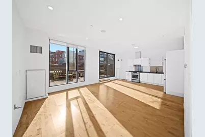 346 Congress St #609, Boston, MA 02210 - Photo 1