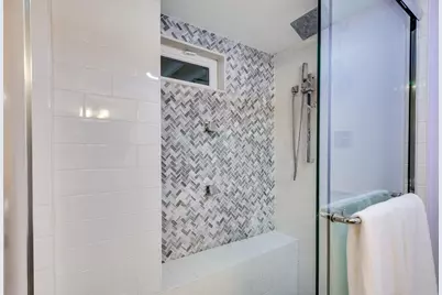 266 Bowen St #1, Boston, MA 02127 - Photo 23
