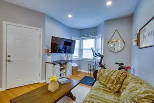 266 Bowen St, Boston, MA 02127 - Photo 3