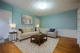 18 Beacon Pl, Melrose, MA 02176 - Photo 17