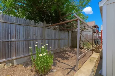 18 Beacon Place #18, Melrose, MA 02176 - Photo 25