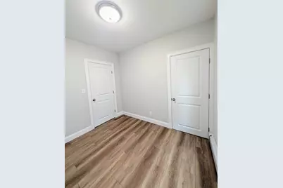 121 Whitman St #2, New Bedford, MA 02745 - Photo 7