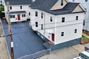 121 Whitman St, New Bedford, MA 02745 - Photo 11