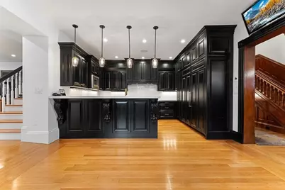 136 Saint Botolph, Boston, MA 02115 - Photo 29