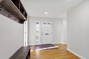 27 R West St, Beverly, MA 01915 - Photo 9