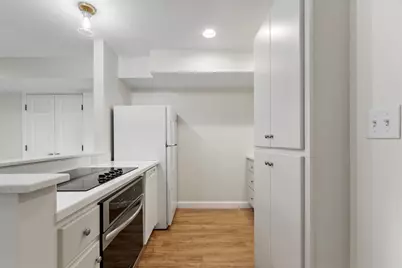 27R West Street #8, Beverly, MA 01915 - Photo 5