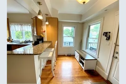 40 Laurel St #2, Watertown, MA 02472 - Photo 5