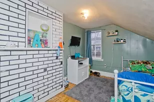 20 Prospect St, Adams, MA 01220 - Photo 13