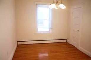 8 Berkeley St, Watertown, MA 02472 - Photo 7