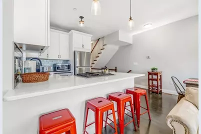 607 E 2nd Street, Boston, MA 02127 - Photo 3