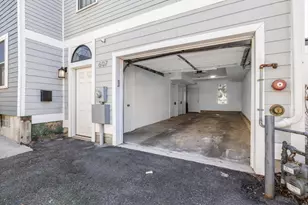 607 E 2nd St, Boston, MA 02127 - Photo 23