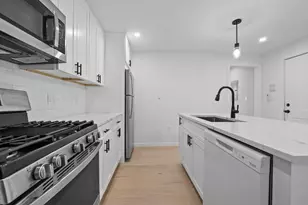 24 Ferrin St, Boston, MA 02129 - Photo 3