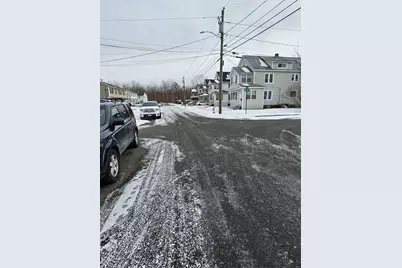 176 Corthell St #1, Springfield, MA 01151 - Photo 25