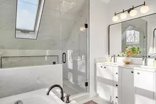 7 Cypress St, Cambridge, MA 02140 - Photo 27