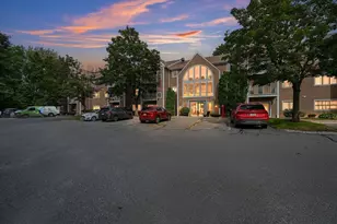 36 Steeplechase Ct, Haverhill, MA 01832 - Photo 1