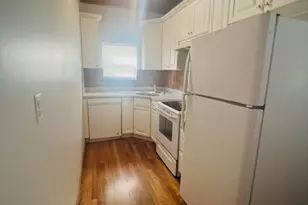 9 Rice, Brookline, MA 02445 - Photo 5