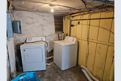 250 Laurel Street, Fall River, MA 02724 - Photo 11