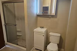 250 Laurel St, Fall River, MA 02724 - Photo 9