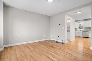 7 Gorham St, Chelmsford, MA 01824 - Photo 9