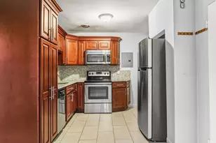 133 Warren St, Watertown, MA 02472 - Photo 13