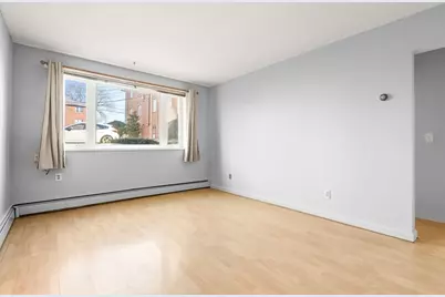 133 Warren St #3, Watertown, MA 02472 - Photo 9