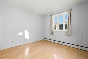 133 Warren St, Watertown, MA 02472 - Photo 11