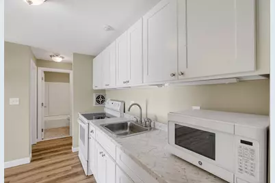 144 West St #14, Leominster, MA 01453 - Photo 11