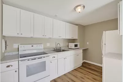 144 West St #14, Leominster, MA 01453 - Photo 9