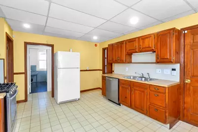 25-27 Elmwood, Holyoke, MA 01040 - Photo 5