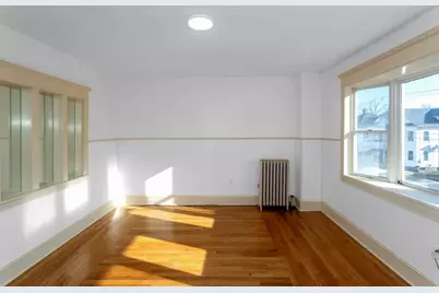 25-27 Elmwood, Holyoke, MA 01040 - Photo 9