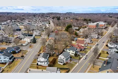 24 Lowell St, Woburn, MA 01801 - Photo 31