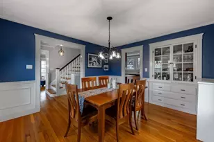 24 Lowell St, Woburn, MA 01801 - Photo 9