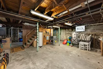 24 Lowell St, Woburn, MA 01801 - Photo 25