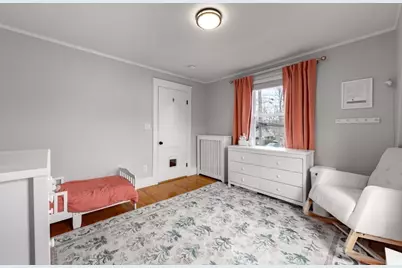 24 Lowell St, Woburn, MA 01801 - Photo 23