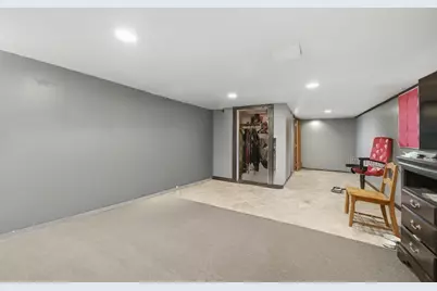 767 Riverside Dr, Methuen, MA 01844 - Photo 11