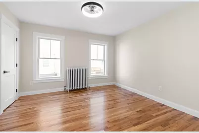 20 Beacon St #1, Gloucester, MA 01930 - Photo 13