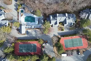 289 Bishops Forest Dr, Waltham, MA 02452 - Photo 29