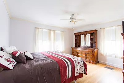 23 Allen St, West Brookfield, MA 01585 - Photo 15