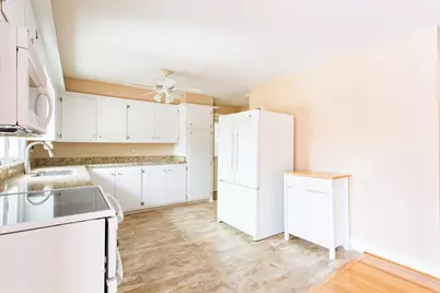 23 Allen St, West Brookfield, MA 01585 - Photo 3