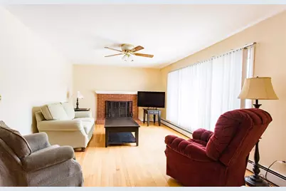 23 Allen St, West Brookfield, MA 01585 - Photo 9