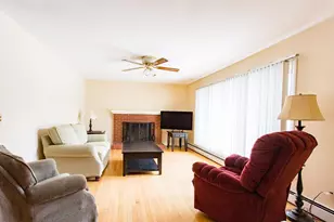 23 Allen St, West Brookfield, MA 01585 - Photo 9