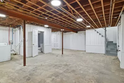 259 Ohio Ave, West Springfield, MA 01089 - Photo 23