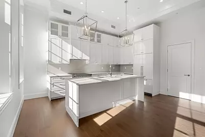 20 Mechanic Square #3, Marblehead, MA 01945 - Photo 5