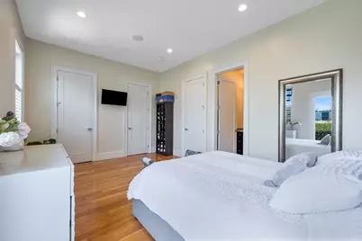 480 East Fourth Street #3, Boston, MA 02127 - Photo 15